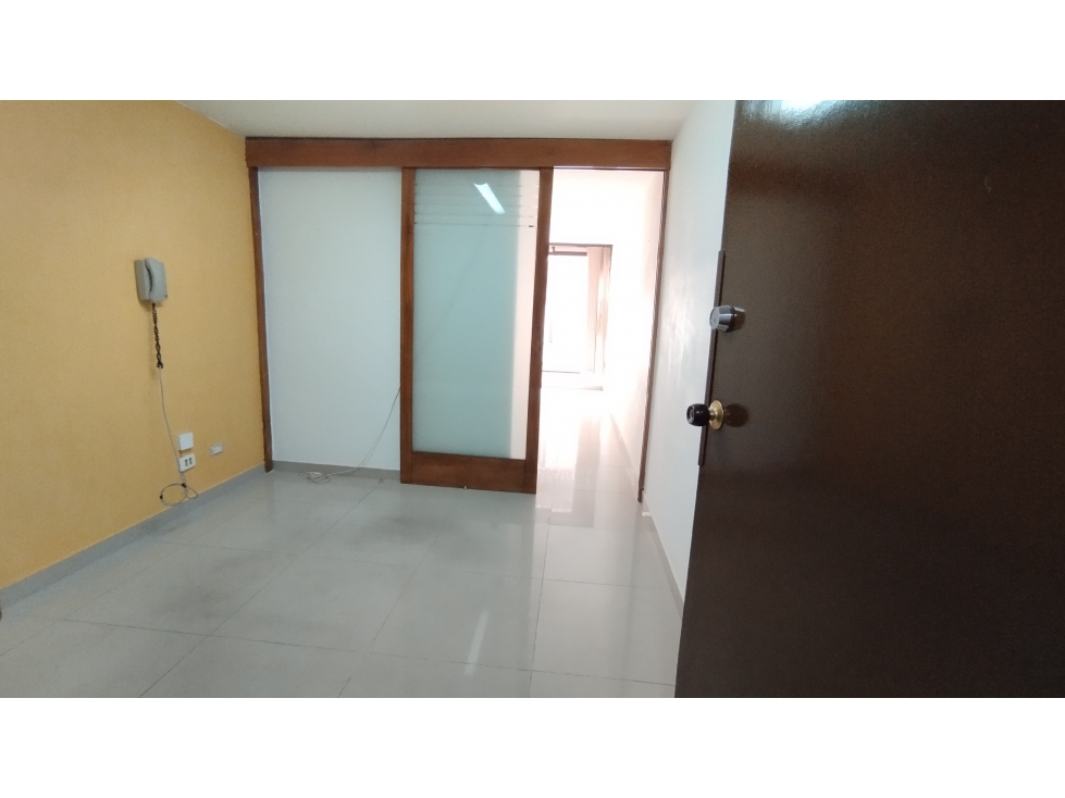 Oficina en venta barrio Santa Barbara Bogotá.