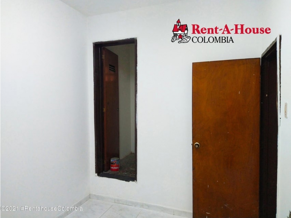 Comercial en  Chapinero Occidental C.O: 24-806
